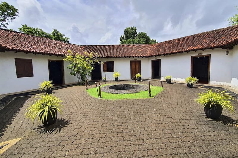 interior de Matara Fort sur de Sri Lanka