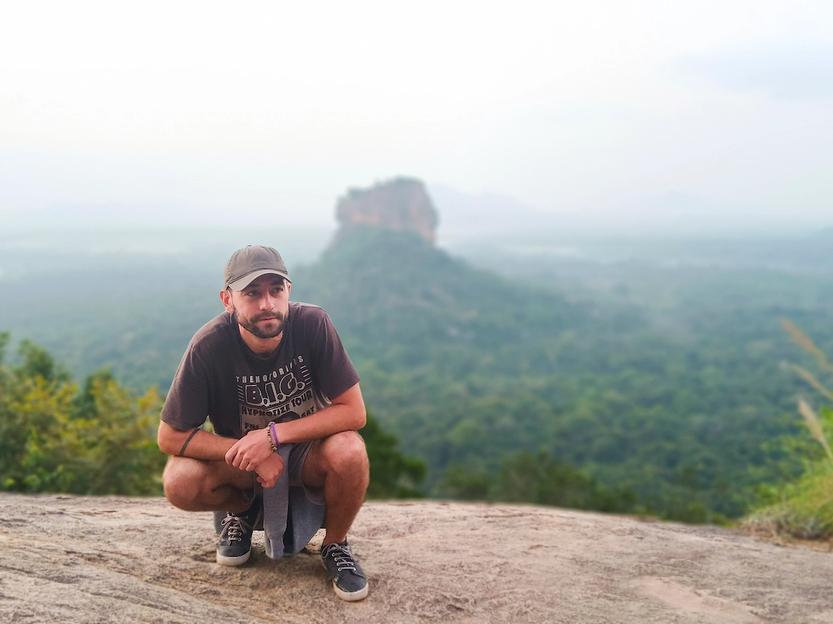 pidurangala rock sri lanka yo